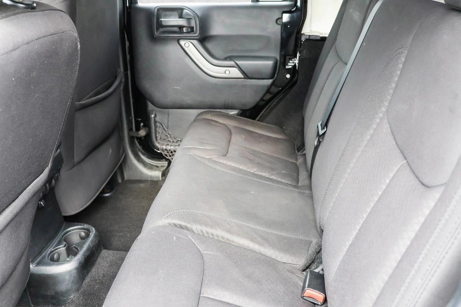 2013 JEEP WRANGLER - Image 17