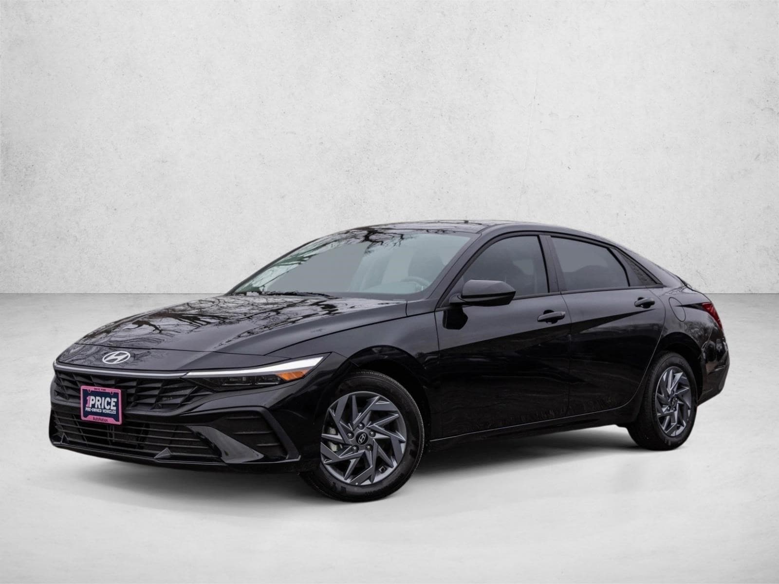 2025 Hyundai Elantra Blue's photo