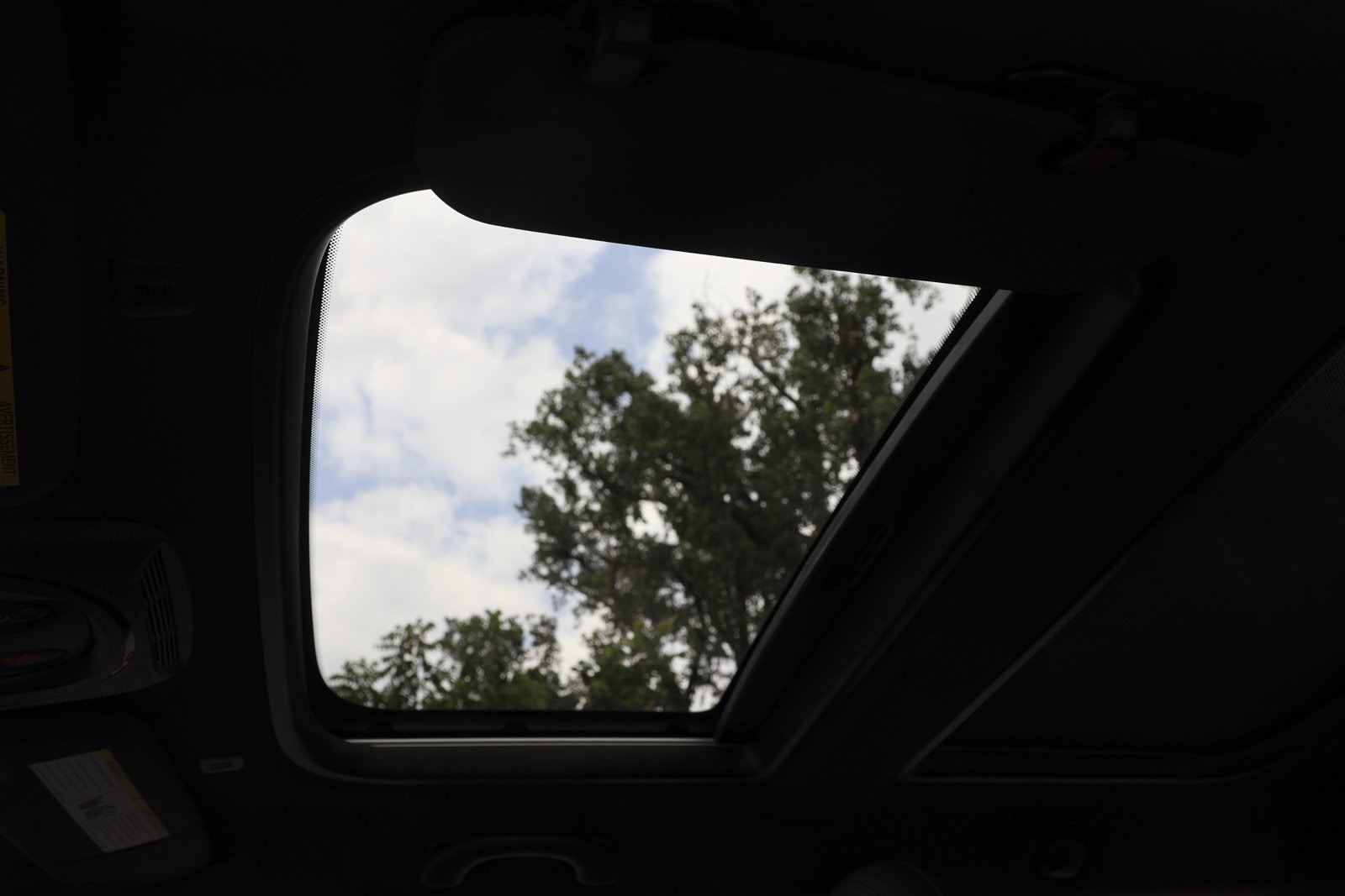 2024 MINI Hardtop 2 Door SE - Photo 21
