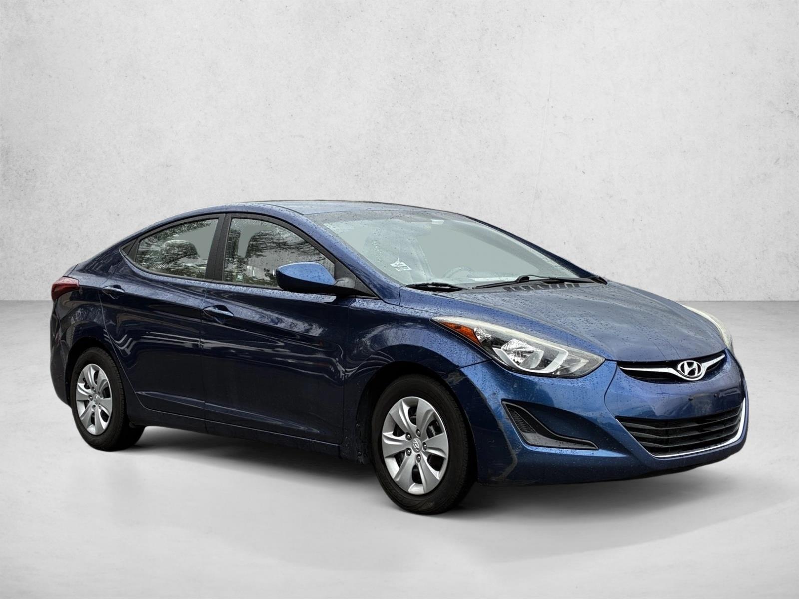 2016 Hyundai Elantra SE photo 3