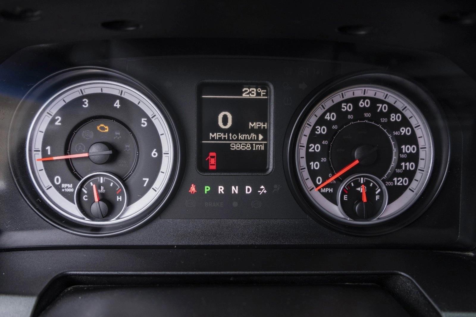 2014 RAM 1500 - Image 15