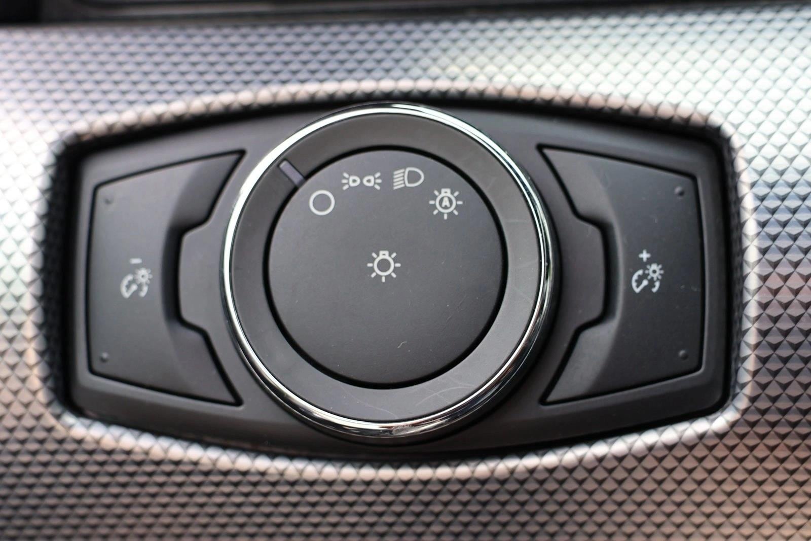 2018 Ford Mustang EcoBoost - Photo 13