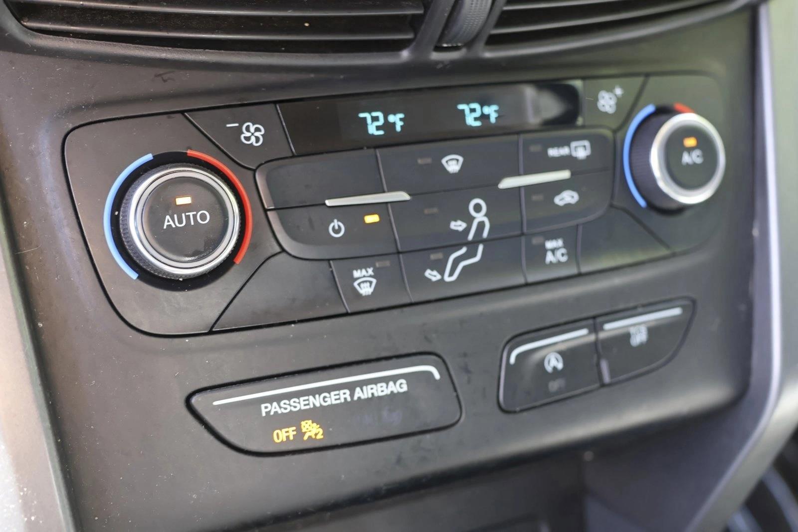 2017 Ford Escape SE - Photo 19