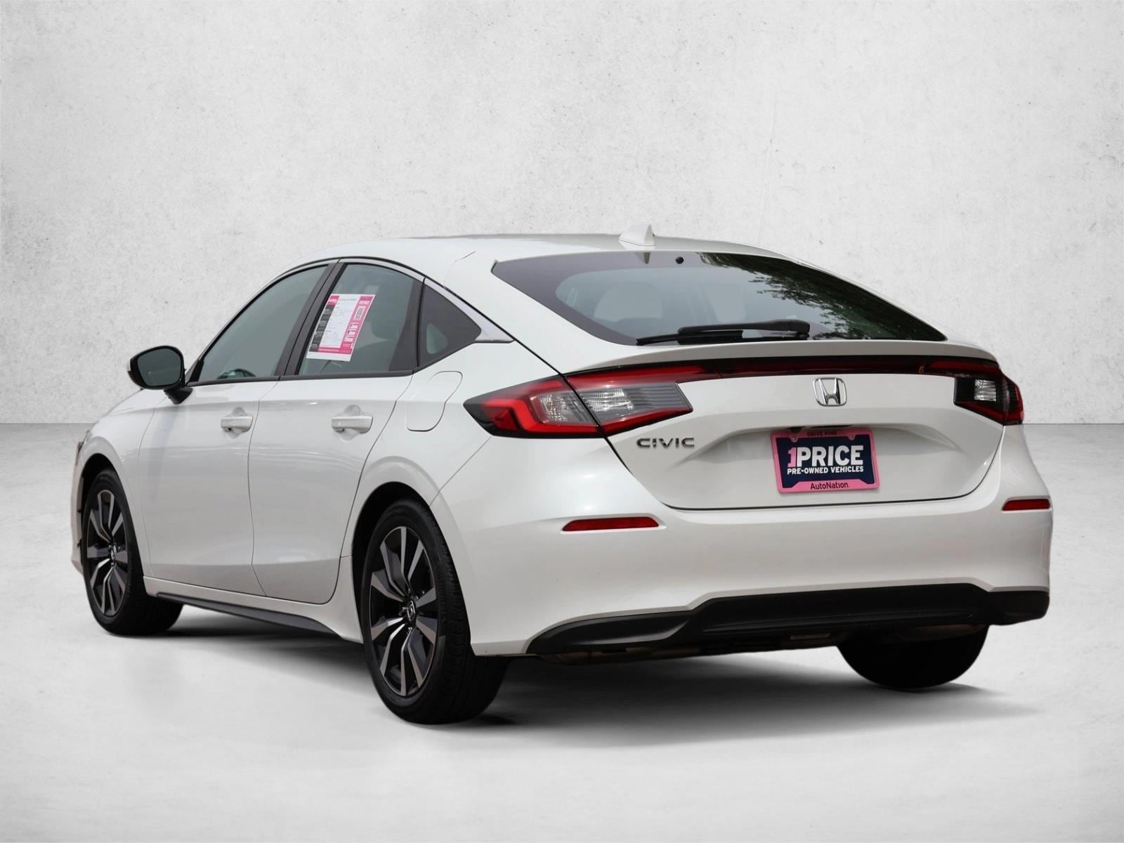 2024 Honda Civic Hatchback EX-L - Photo 7