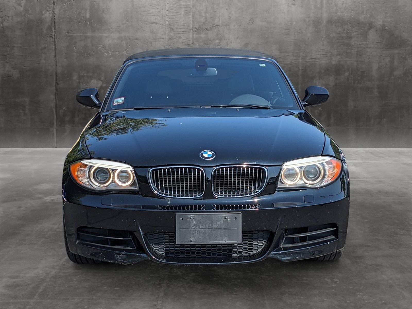 Used 2012 BMW 1 Series 135i with VIN WBAUN7C52CVM26263 for sale in Des Plaines, IL