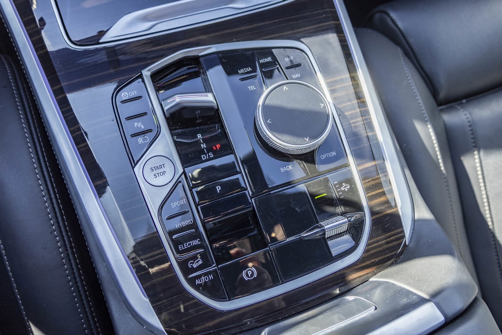 2025 BMW X5 - Image 20