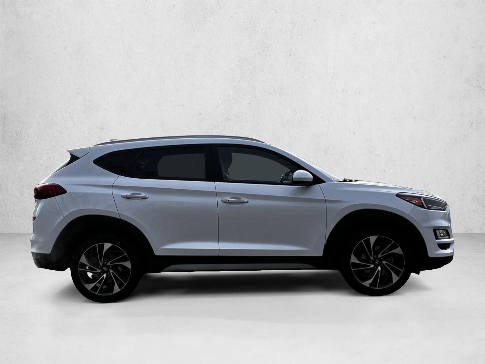 2020 Hyundai Tucson Sport photo 4