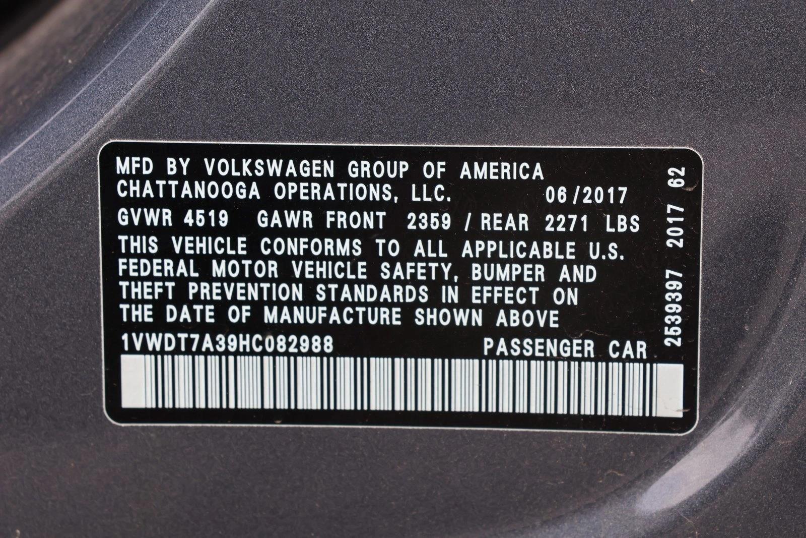 2017 Volkswagen Passat R-Line - Photo 15
