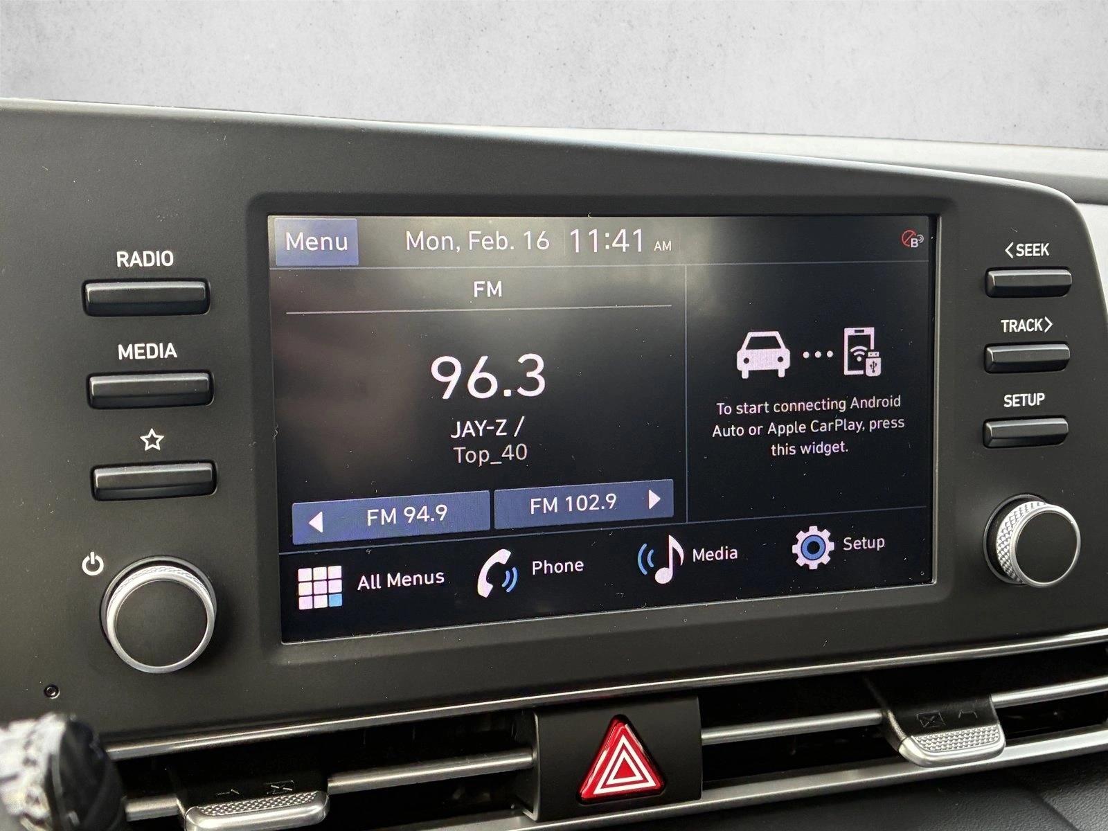 2023 HYUNDAI ELANTRA - Image 13