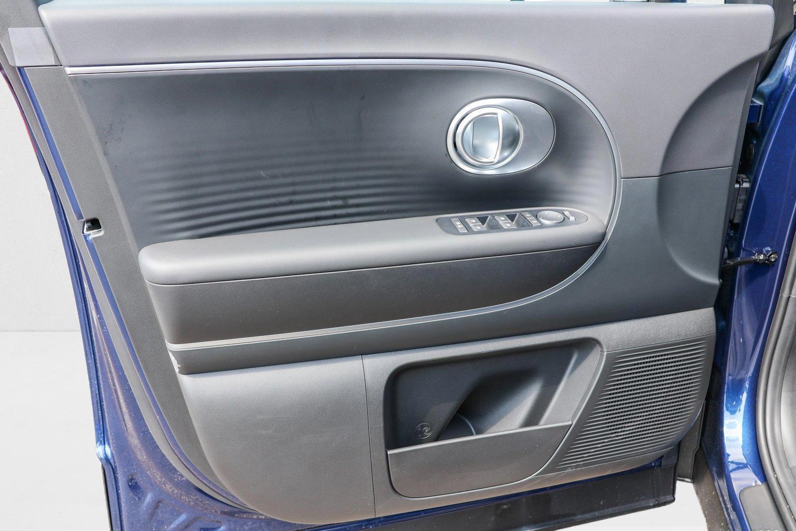 2026 Hyundai IONIQ 9 SE - Photo 12
