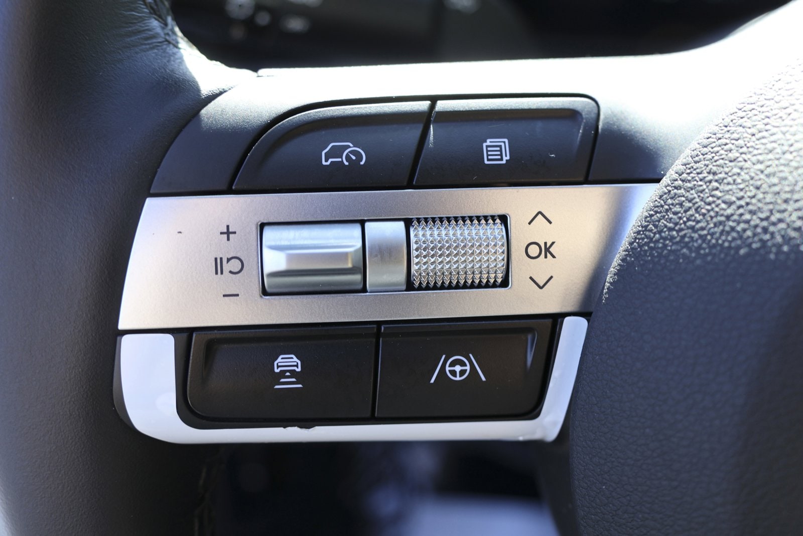 2026 Hyundai Tucson SEL Premium - Photo 14
