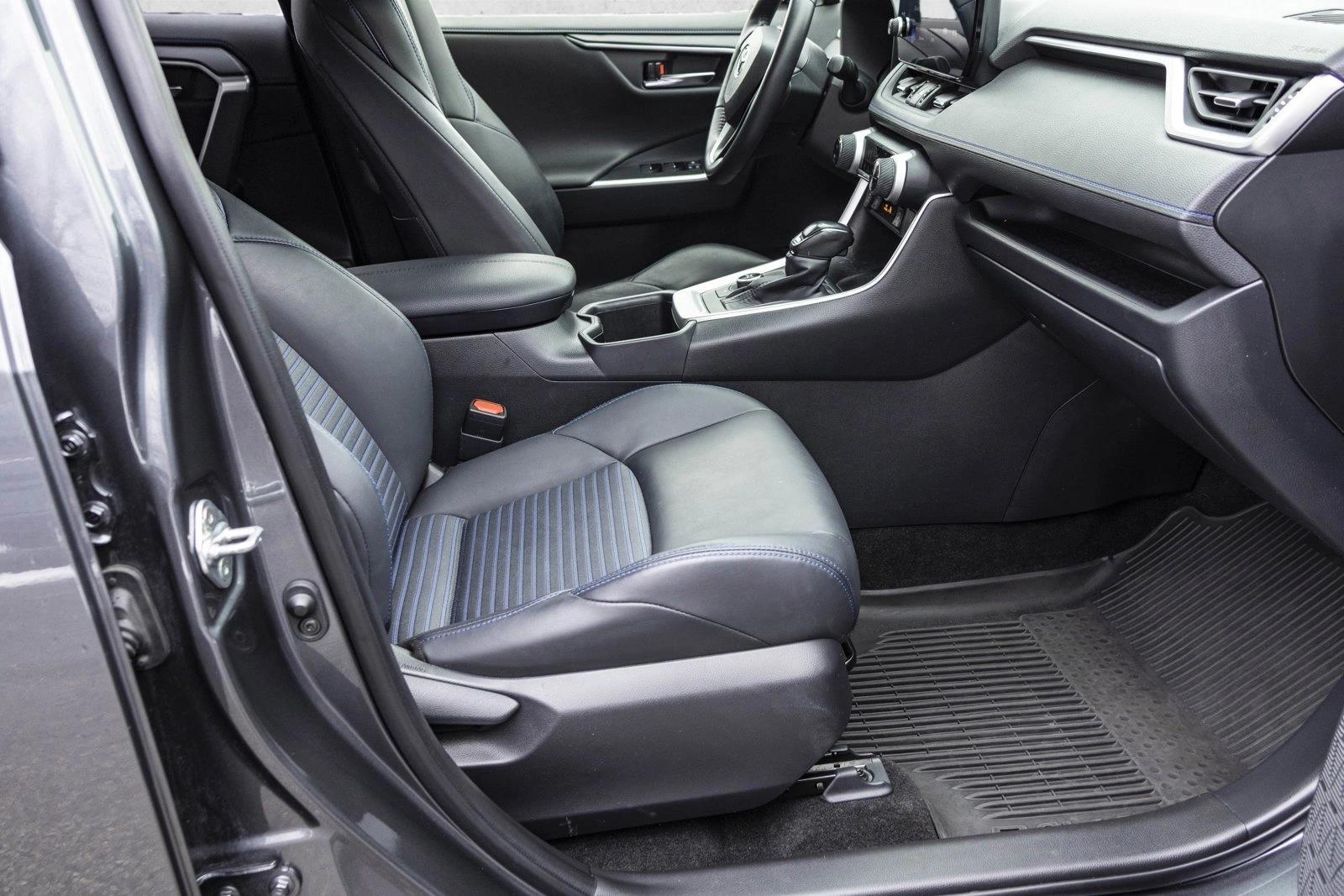 2023 TOYOTA RAV4 - Image 29