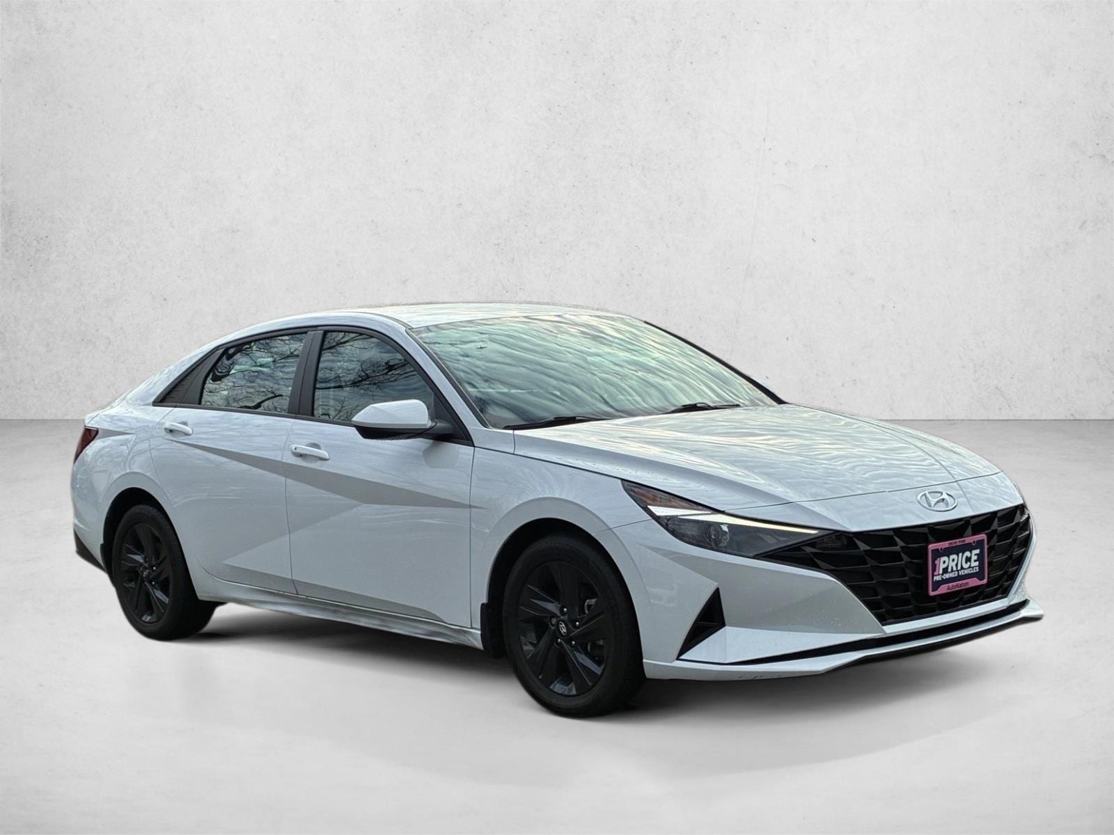 2023 HYUNDAI ELANTRA - Image 3