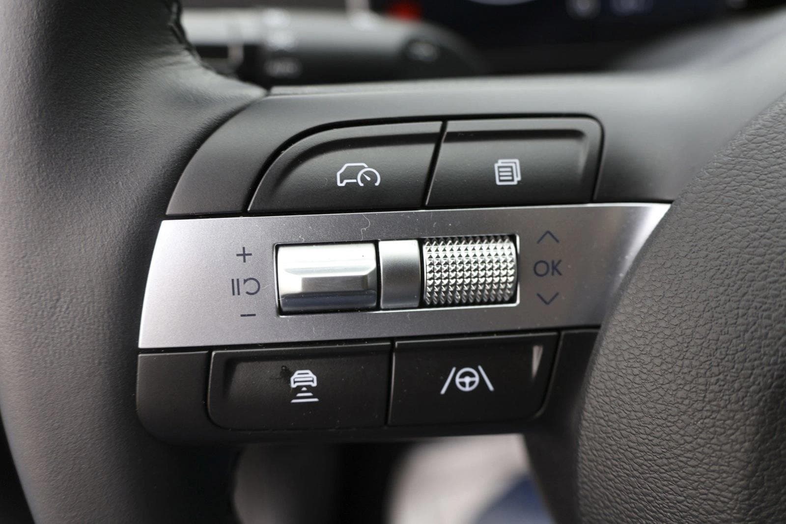 2026 Hyundai Tucson SEL Premium - Photo 14