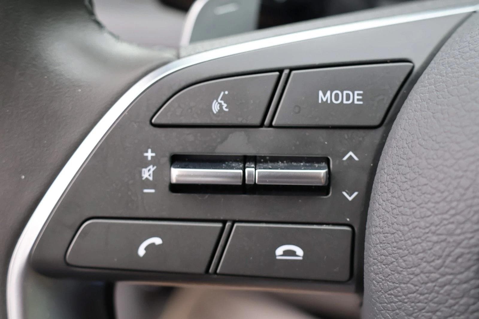 2023 Hyundai Sonata Limited - Photo 14