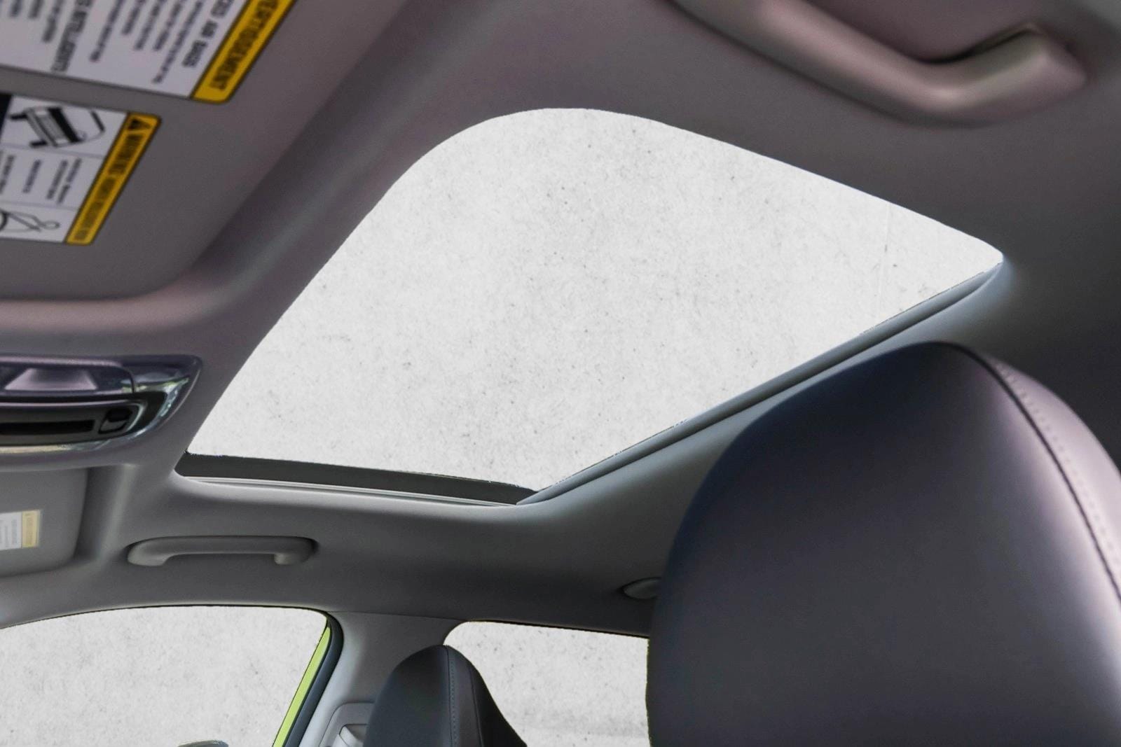 2024 HYUNDAI KONA - Image 24