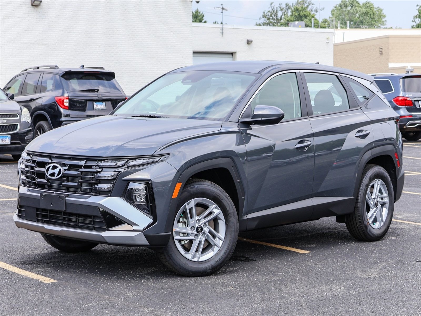 2025 HYUNDAI TUCSON - Image 1