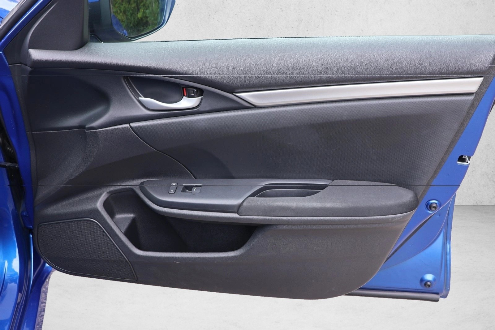 2018 Honda Civic LX - Photo 29