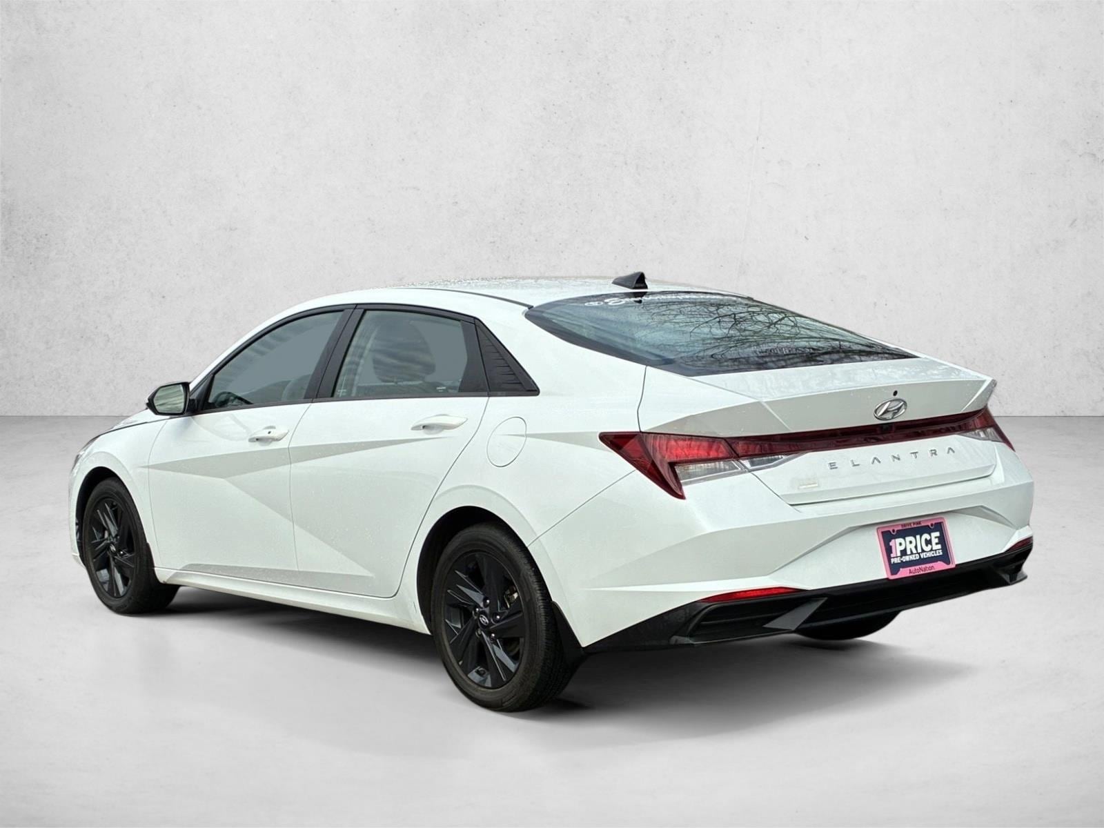 2023 HYUNDAI ELANTRA - Image 7