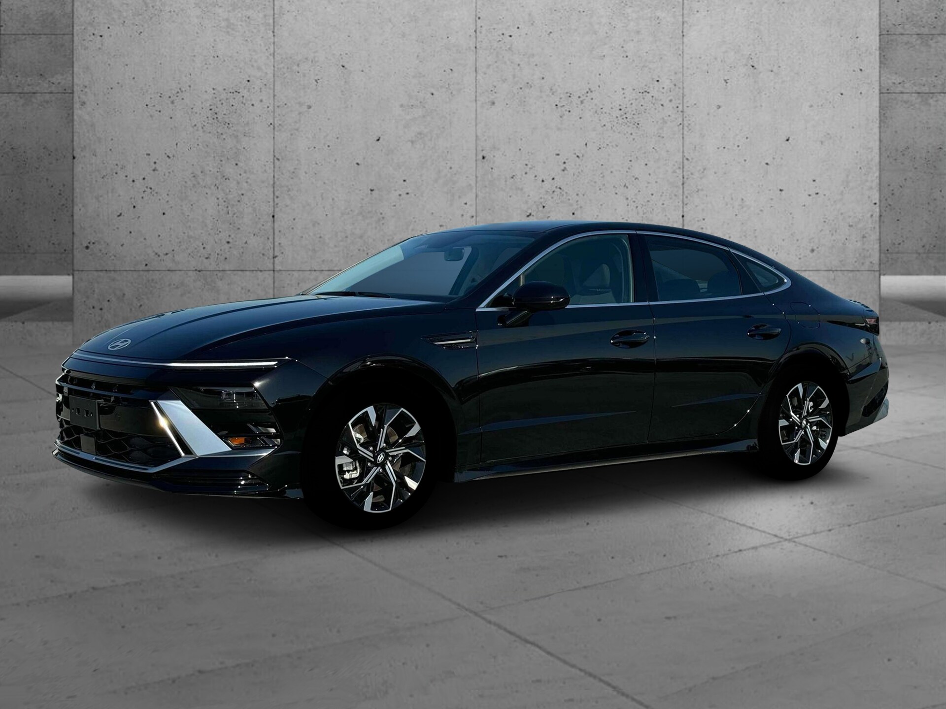 2025 Hyundai Sonata SEL photo 2