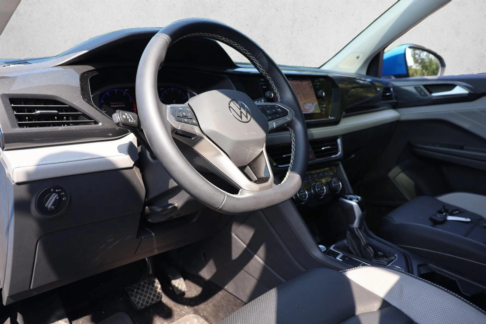 2024 Volkswagen Taos SEL - Photo 12