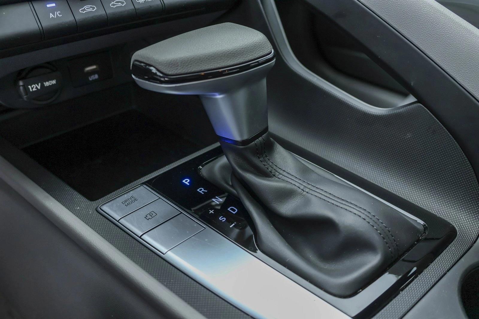 2025 HYUNDAI ELANTRA - Image 21