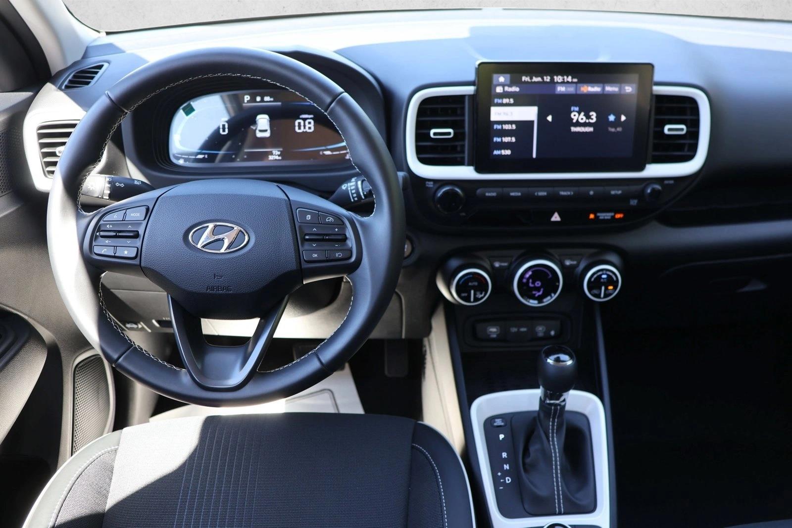 2026 Hyundai Venue SEL - Photo 23