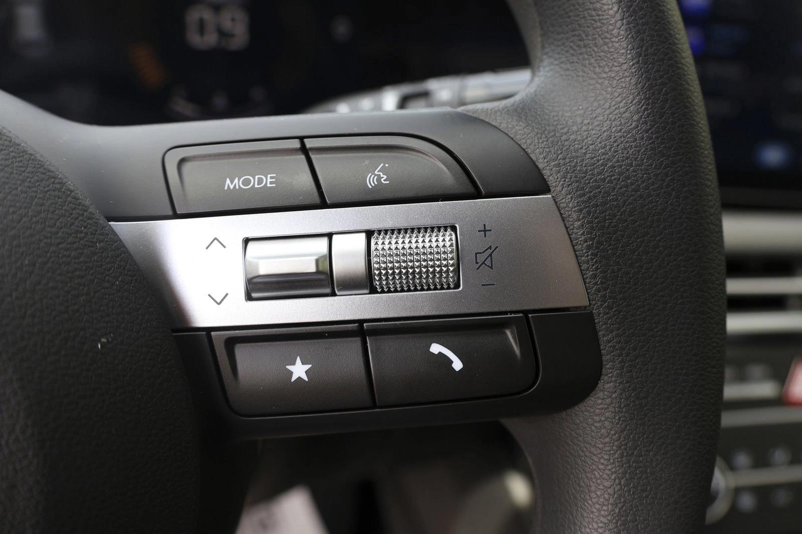 2026 Hyundai Tucson SE - Photo 16