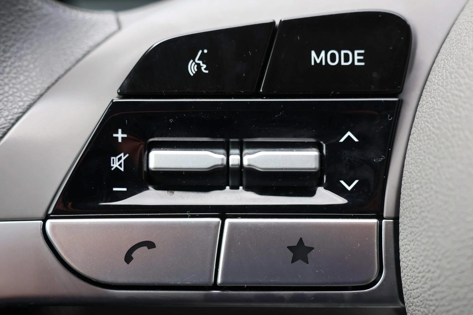 2024 Hyundai Elantra SEL - Photo 14