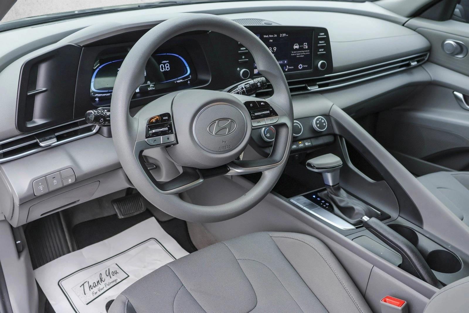 2025 HYUNDAI ELANTRA - Image 10