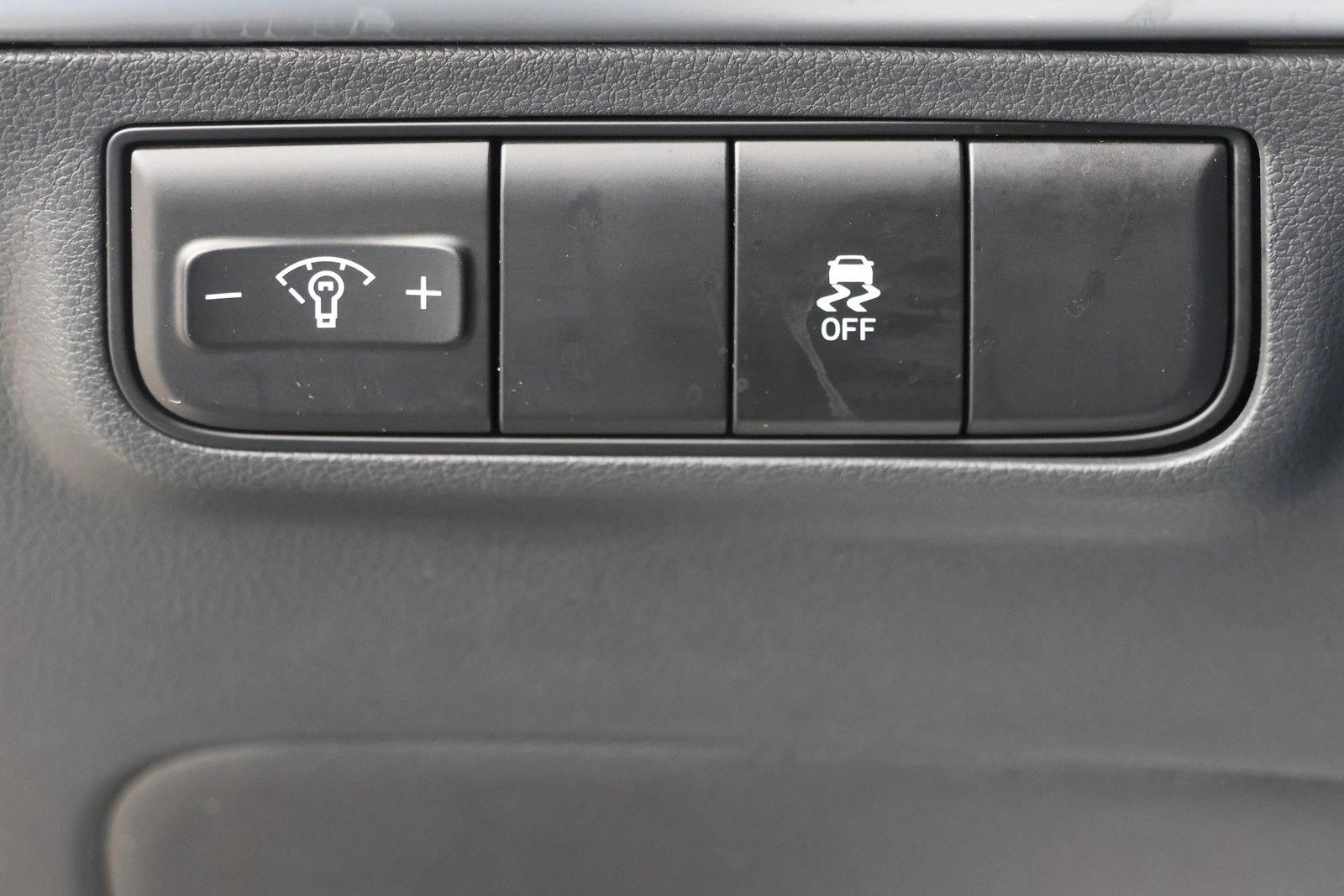 2026 Hyundai Tucson SE - Photo 13