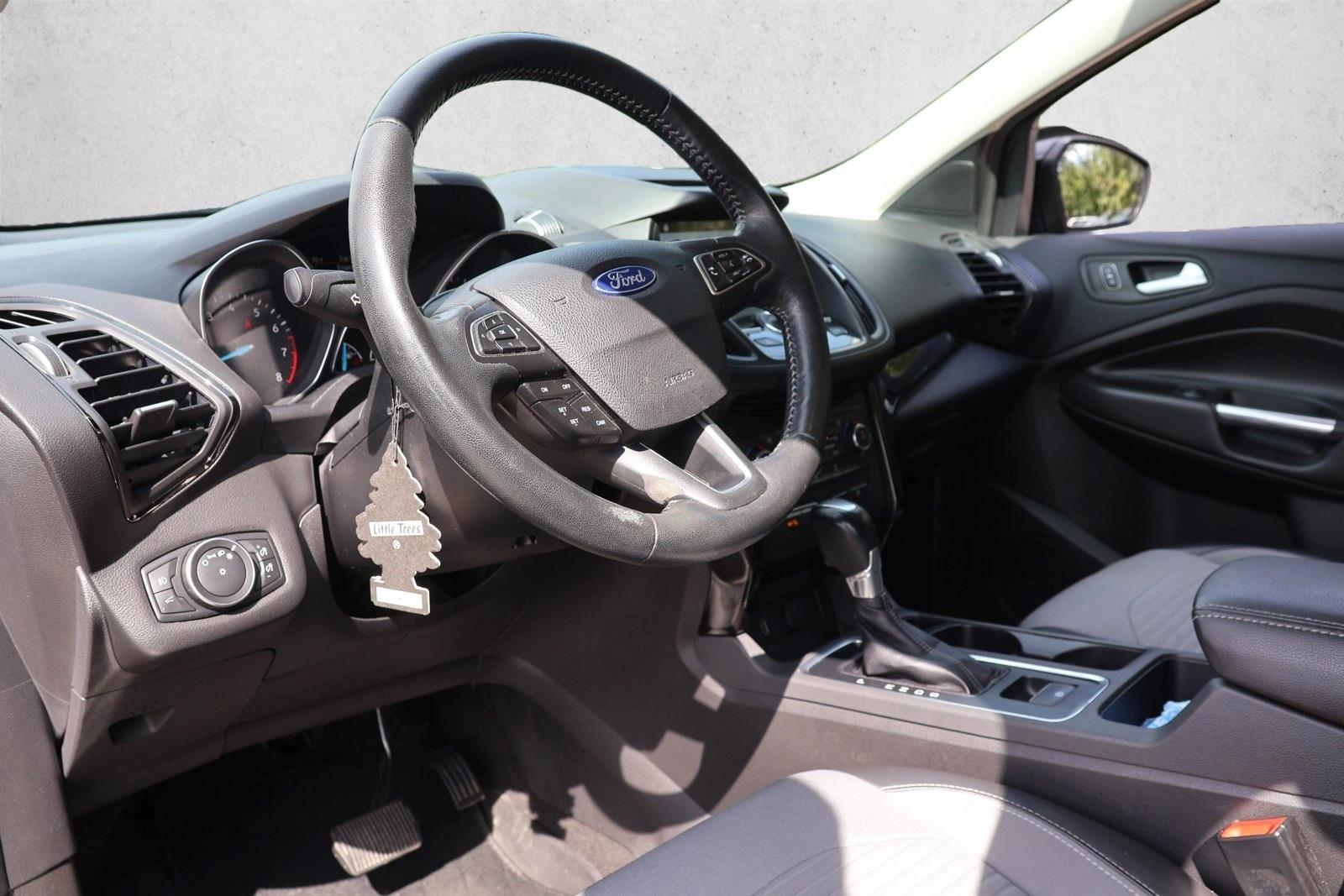 2017 Ford Escape Titanium - Photo 12