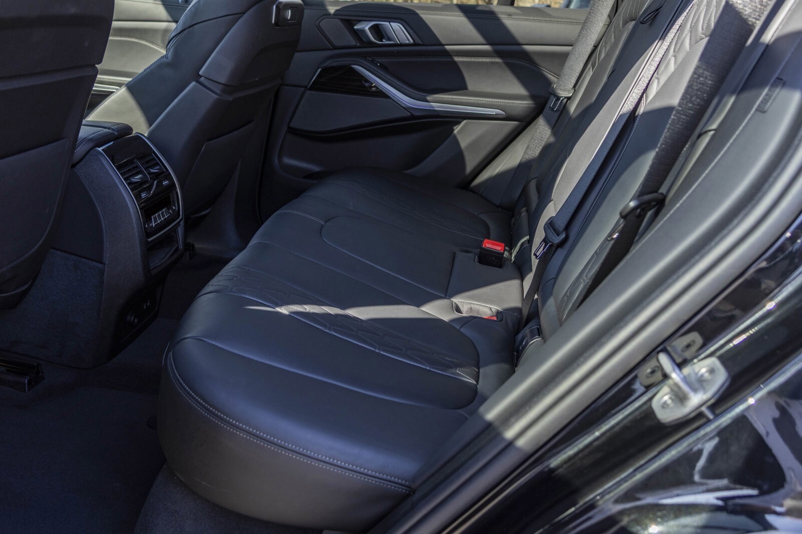 2025 BMW X5 - Image 23