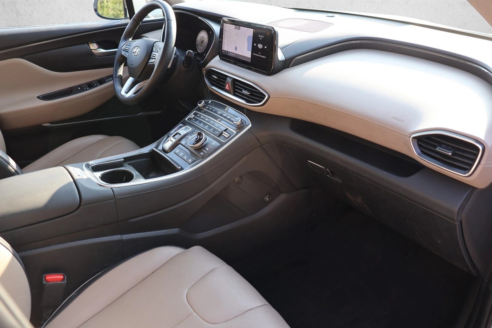 2021 Hyundai Santa Fe Limited - Photo 27