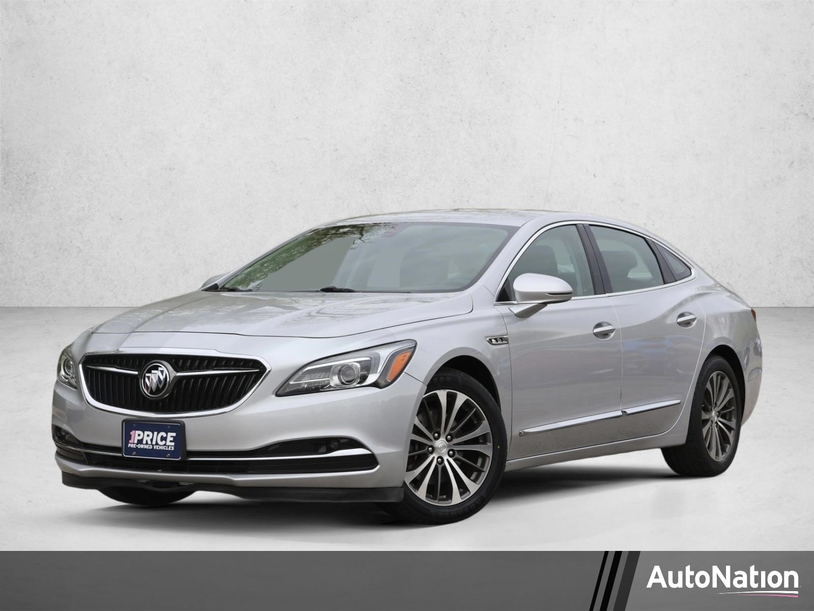 2017 Buick LaCrosse Essence's photo