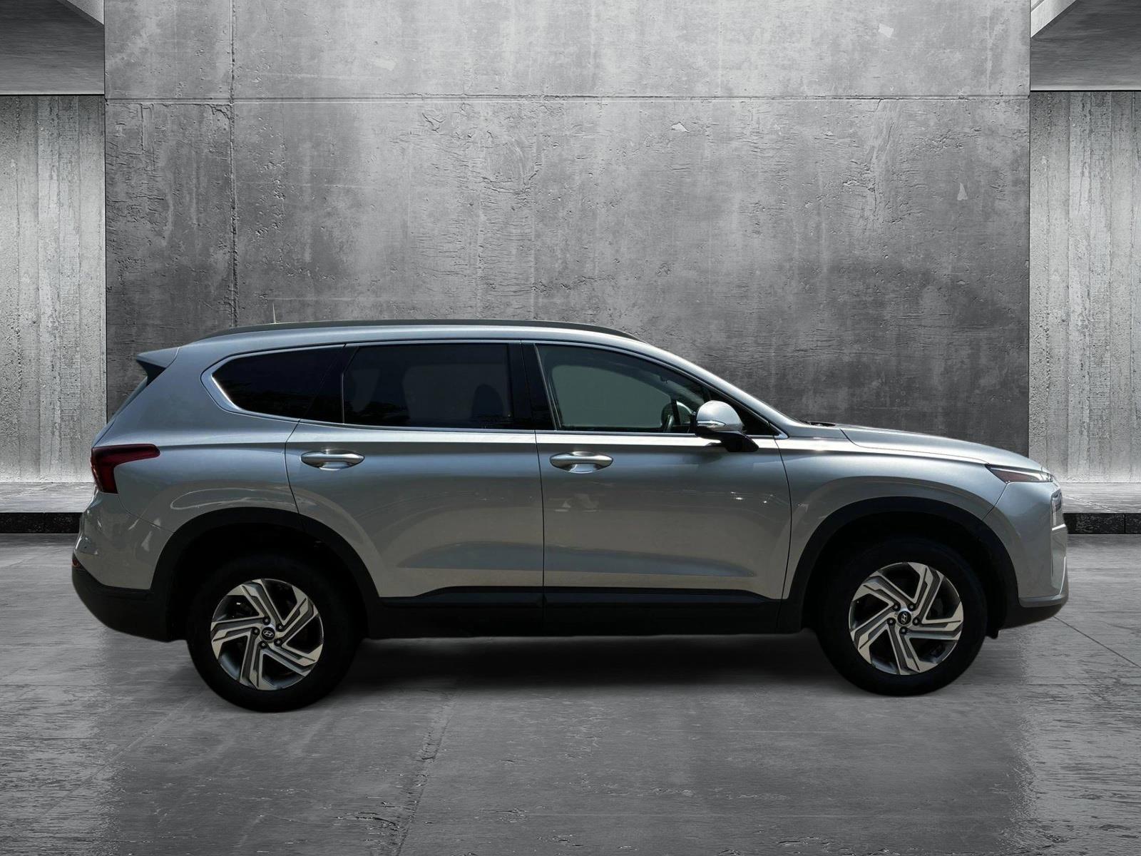 2023 Hyundai Santa Fe SEL photo 4