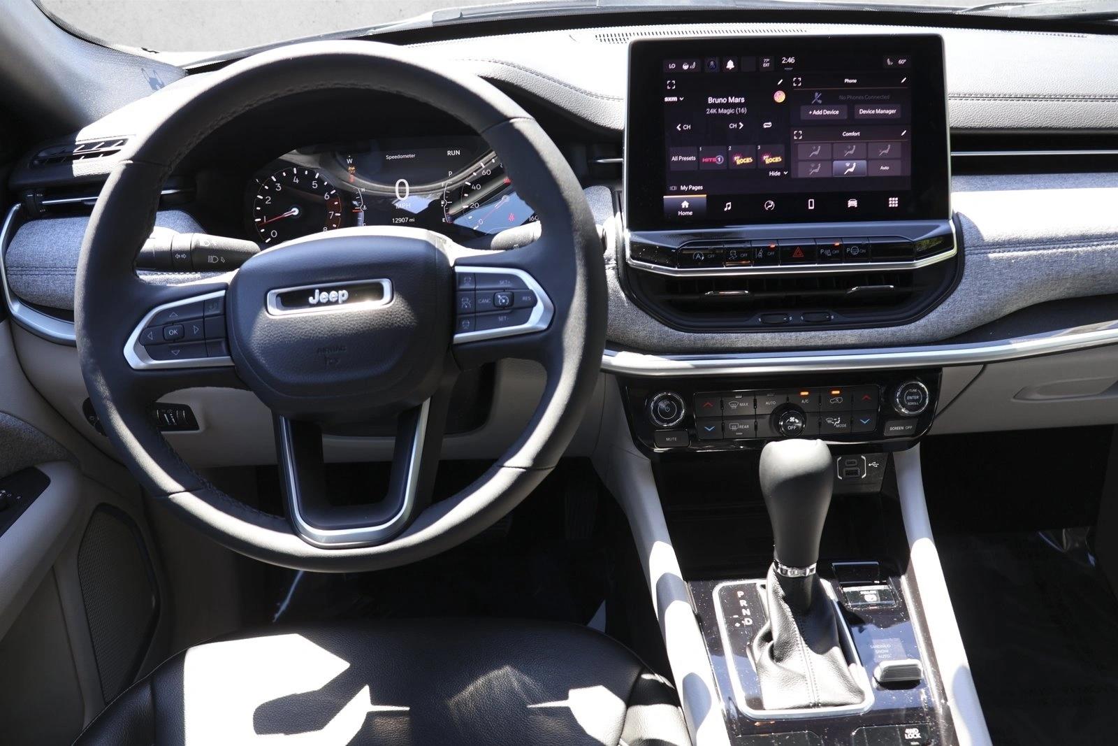 2023 Jeep Compass Latitude - Photo 23