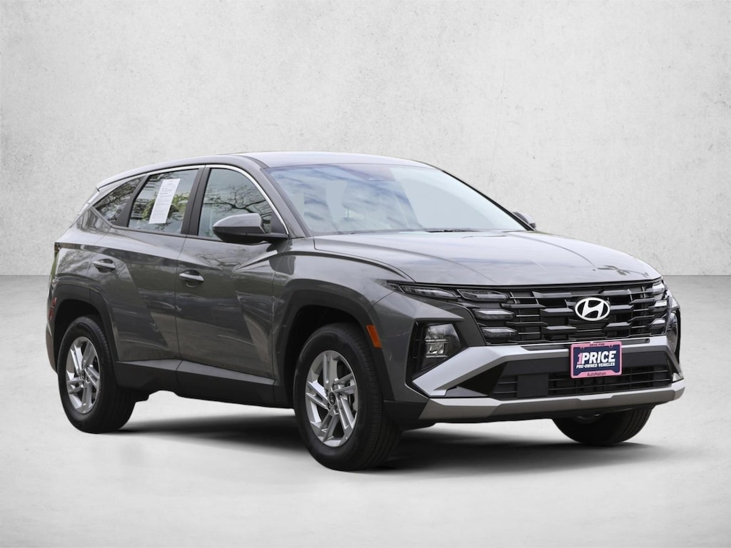 Certified 2025 Hyundai Tucson SE Sport Utility