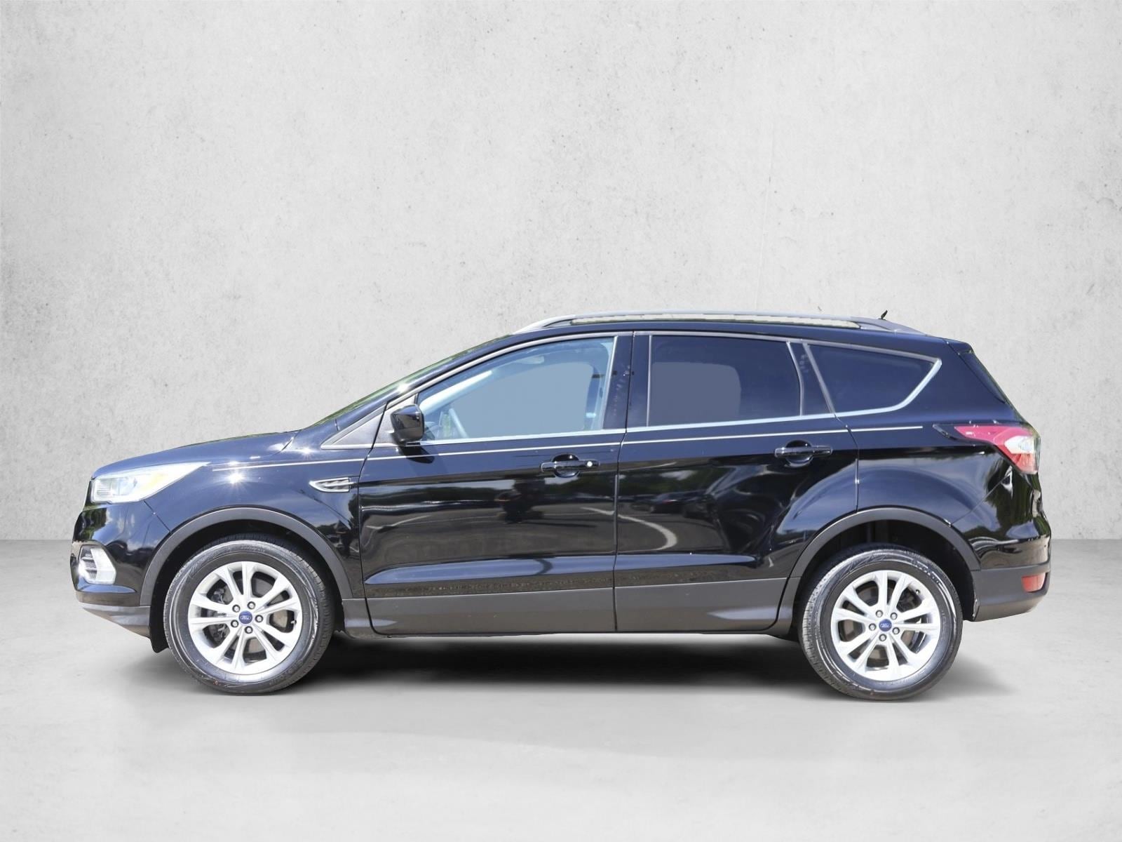 2017 Ford Escape SE - Photo 8