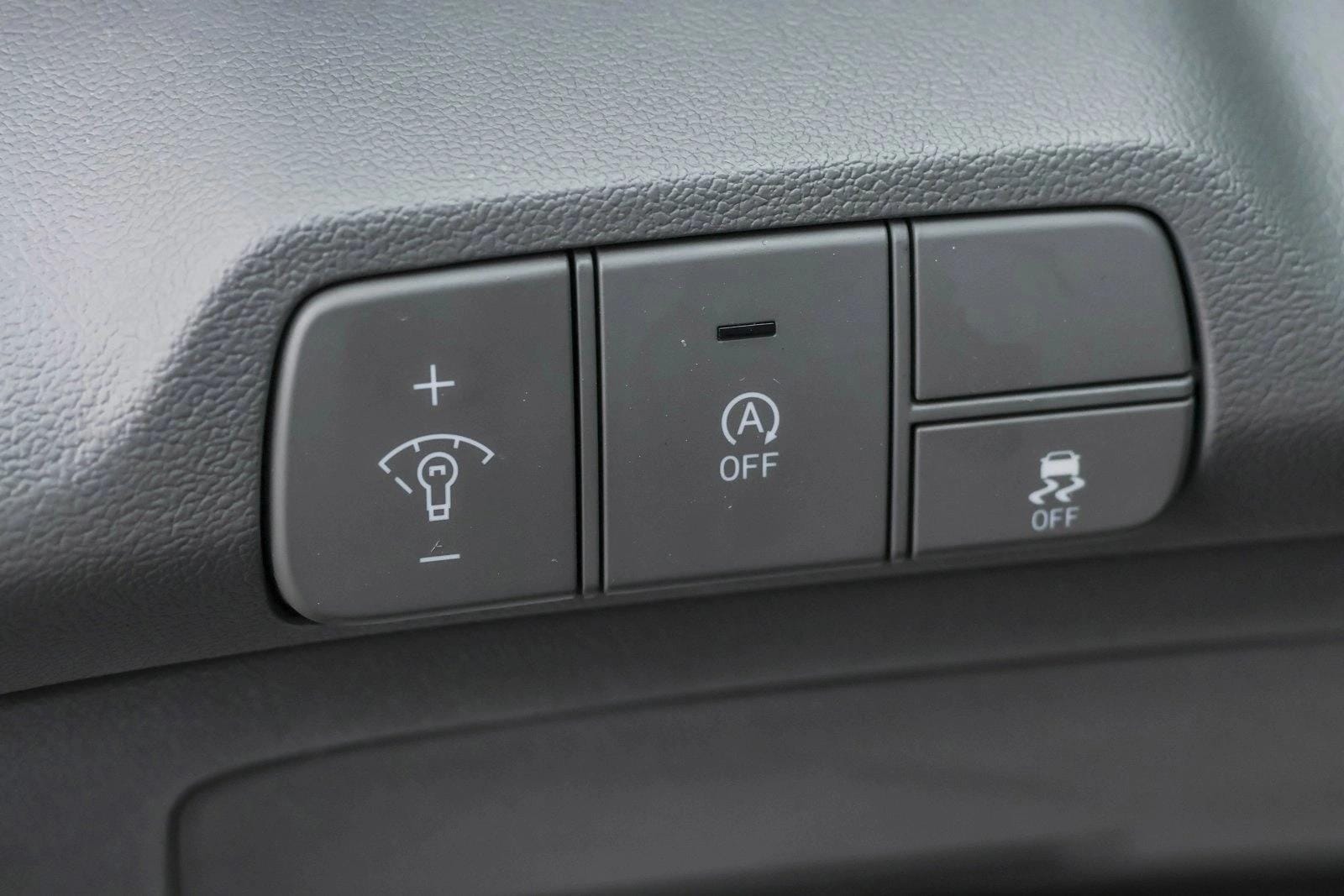 2025 HYUNDAI ELANTRA - Image 13