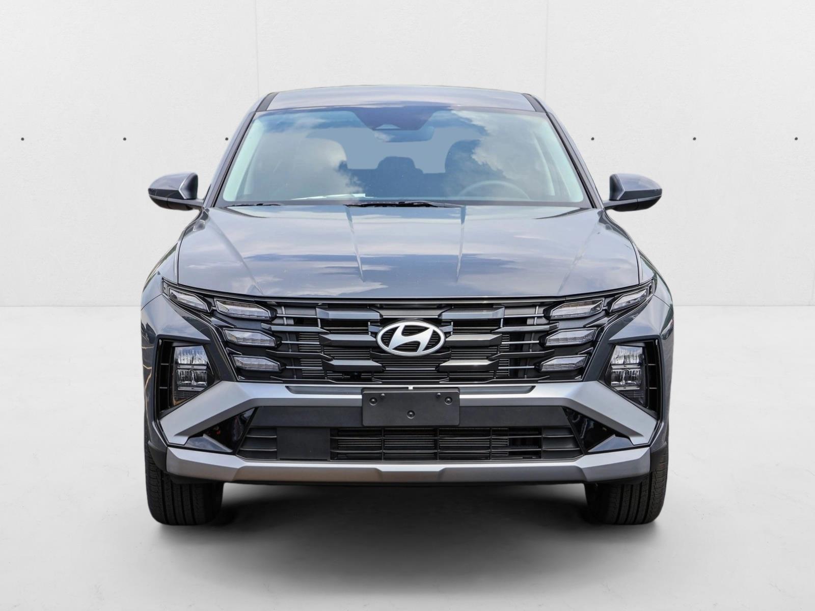 2025 Hyundai Tucson SE photo 2