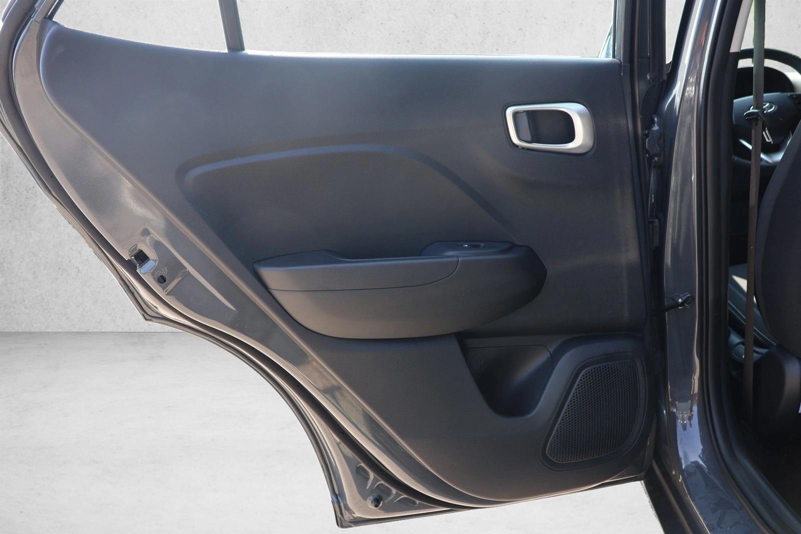 2026 Hyundai Venue SEL - Photo 22