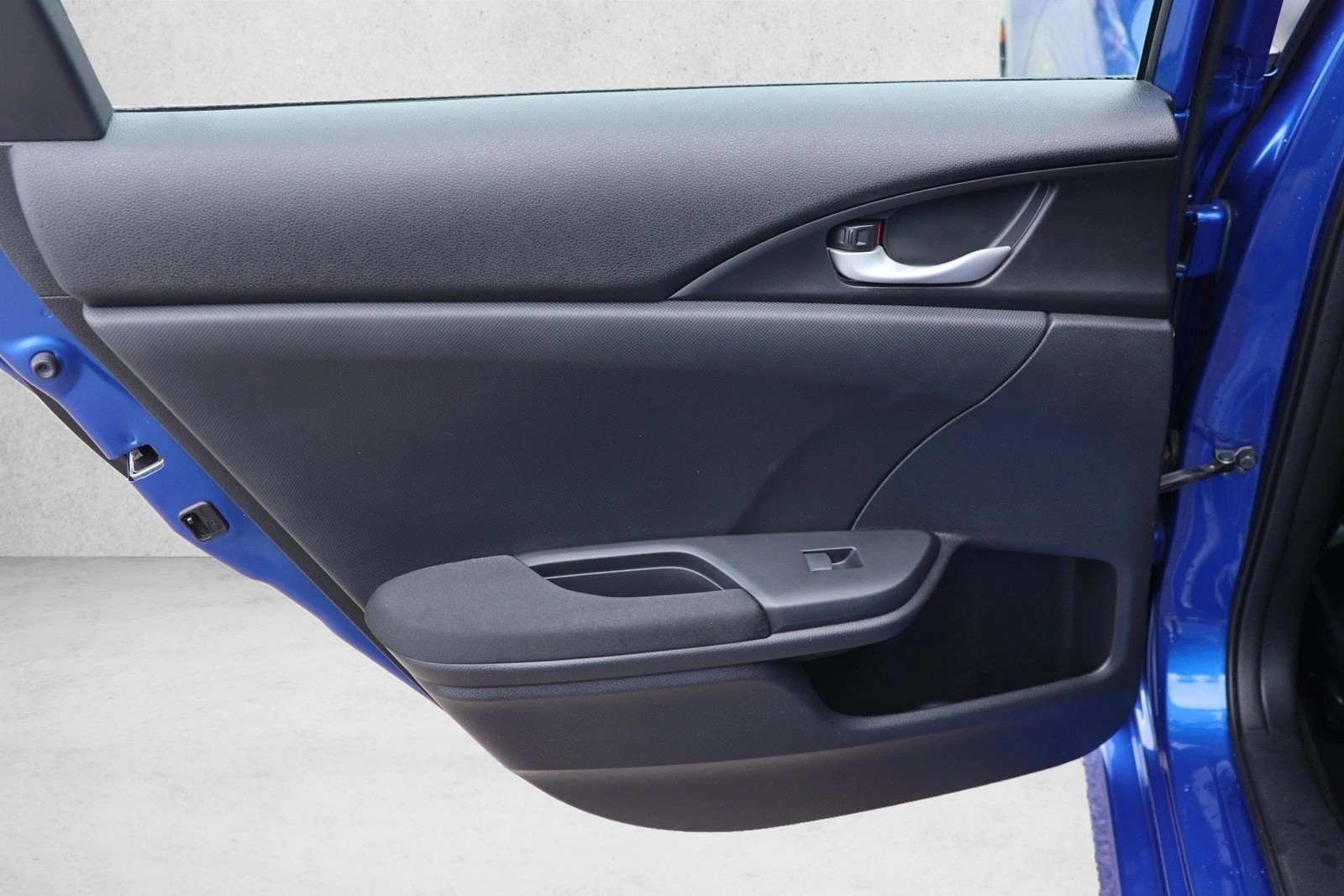 2018 Honda Civic LX - Photo 21