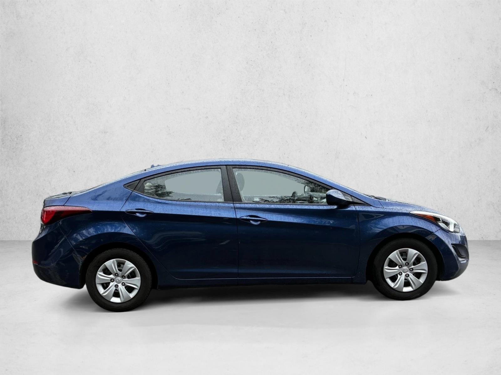 2016 Hyundai Elantra SE photo 4