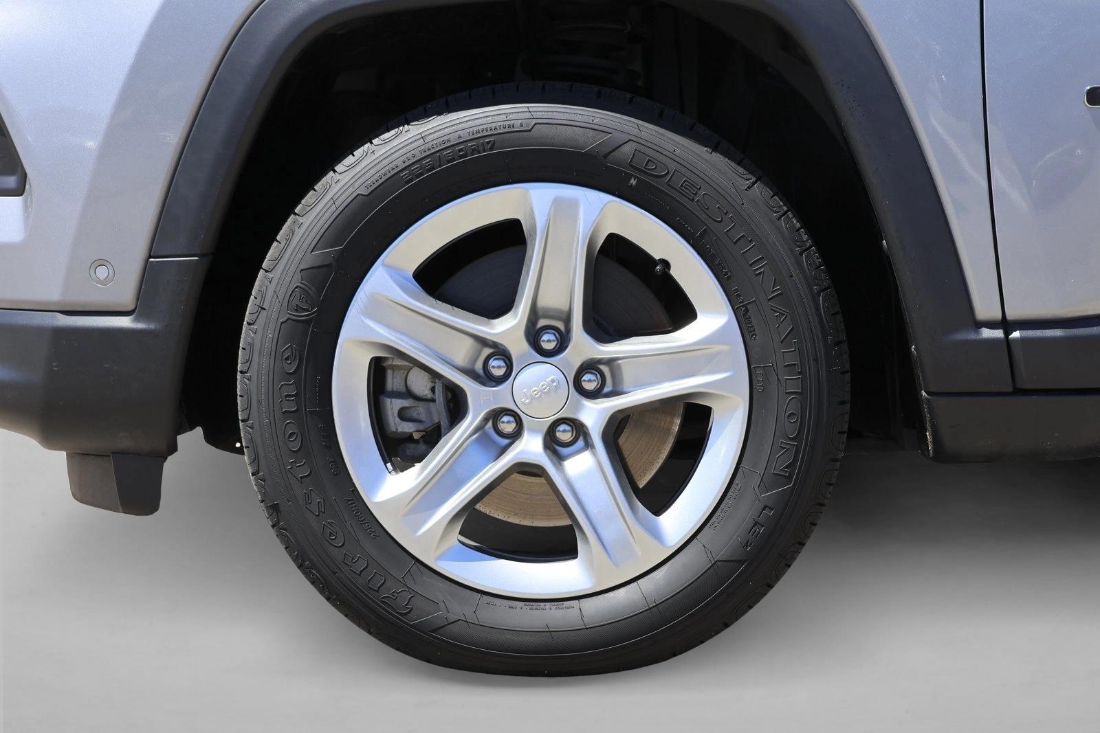 2023 Jeep Compass Latitude - Photo 9