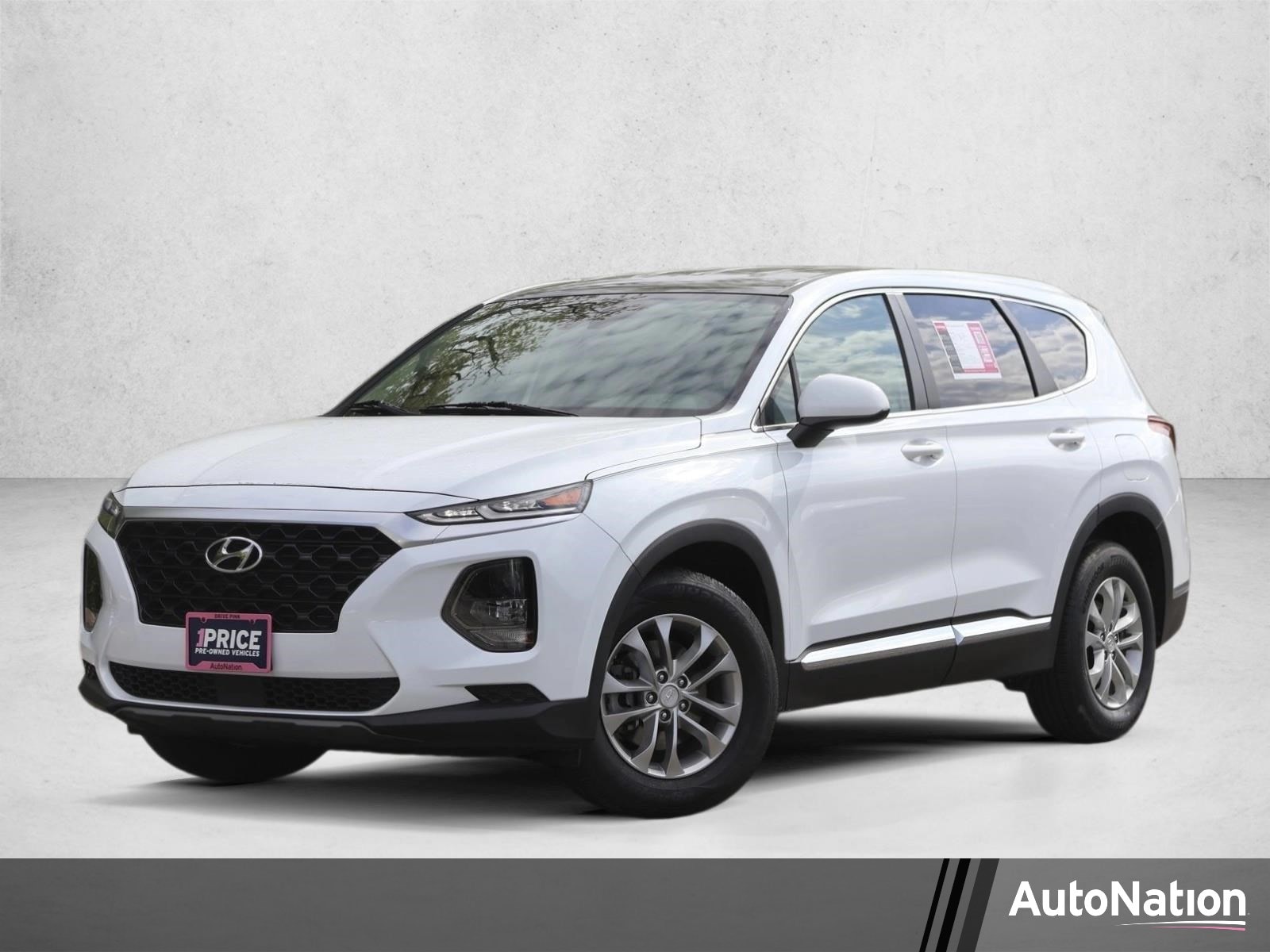 2019 Hyundai Santa Fe SE 2.4's photo