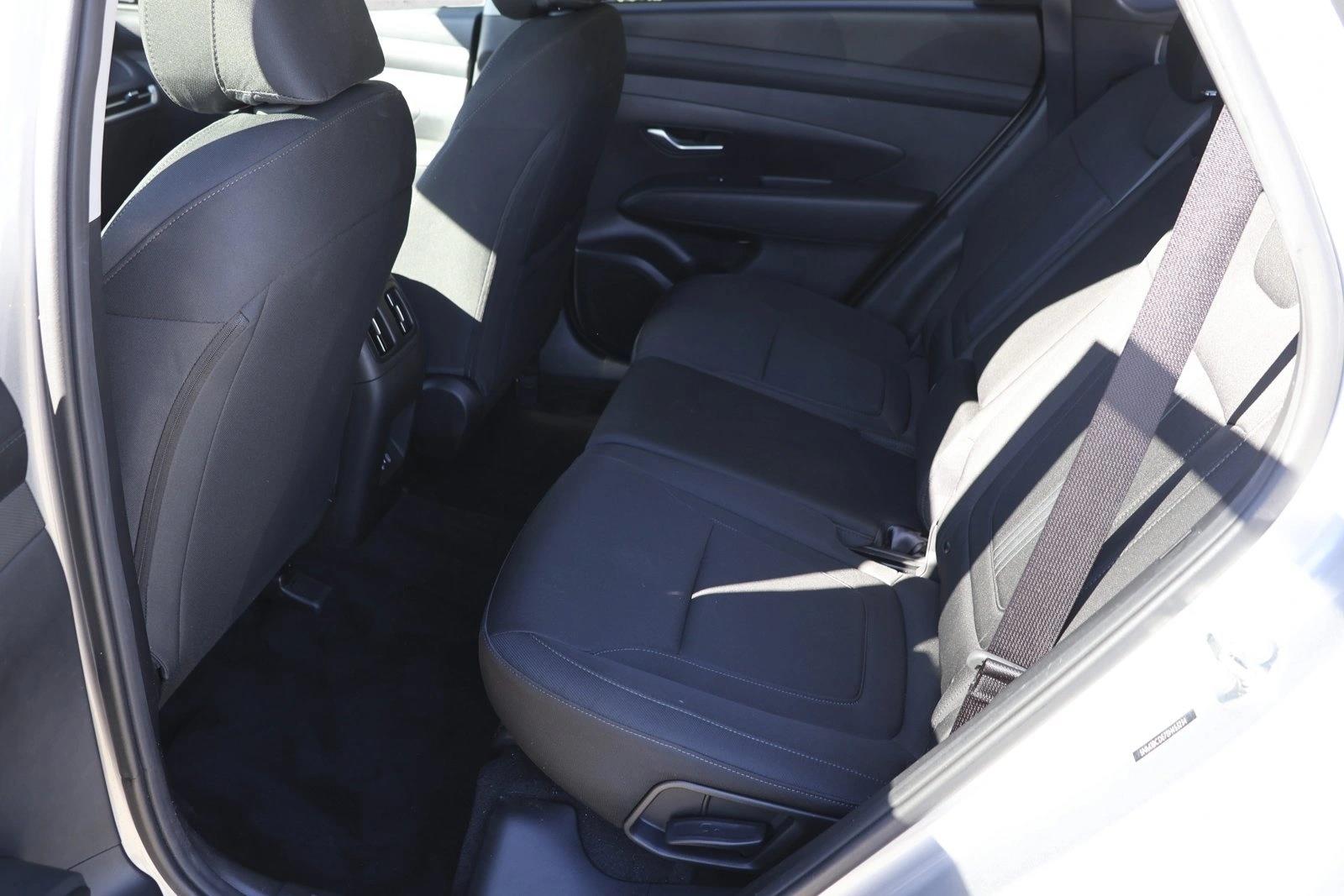 2025 Hyundai Tucson SEL - Photo 22