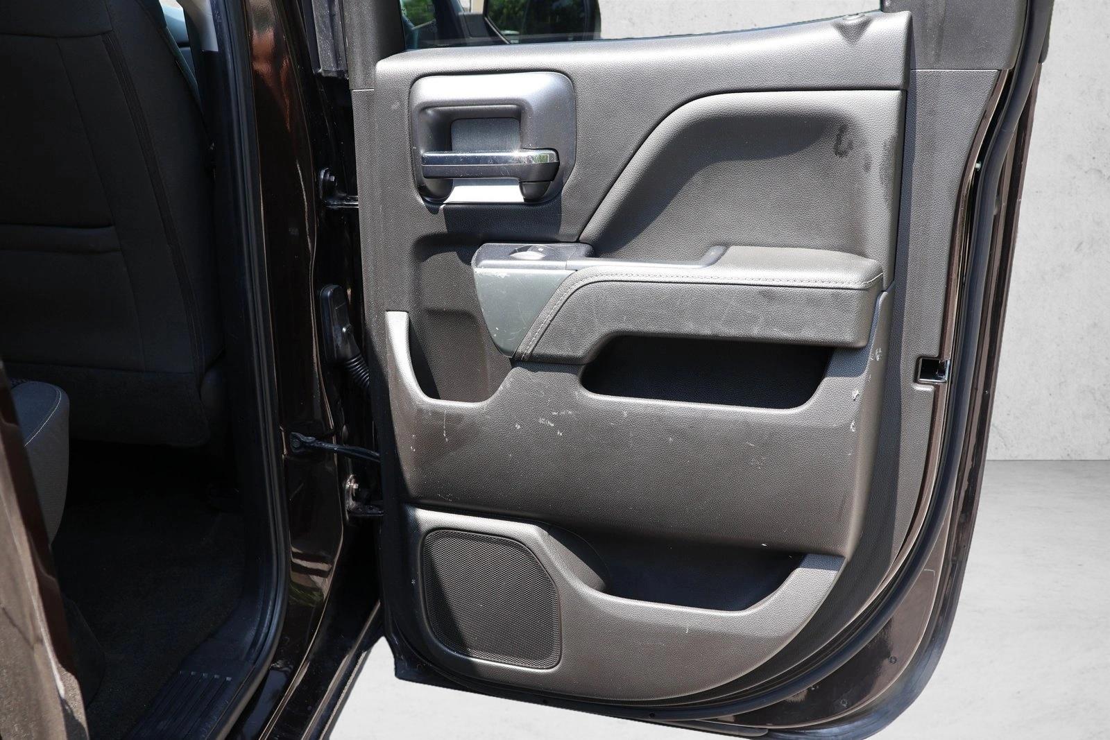 2018 Chevrolet Silverado 1500 LT - Photo 24