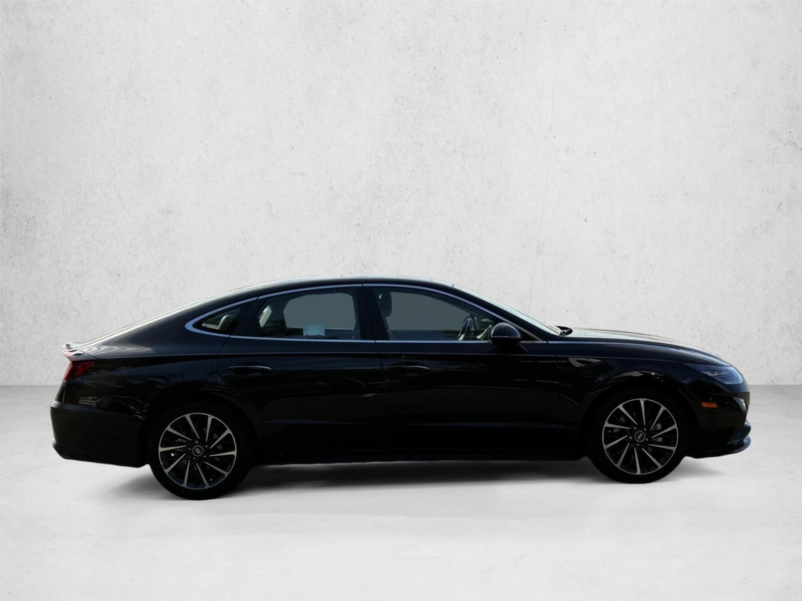 2023 Hyundai Sonata Limited photo 4