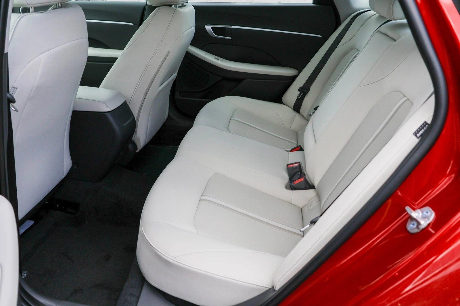 2025 Hyundai Sonata SEL - Photo 20